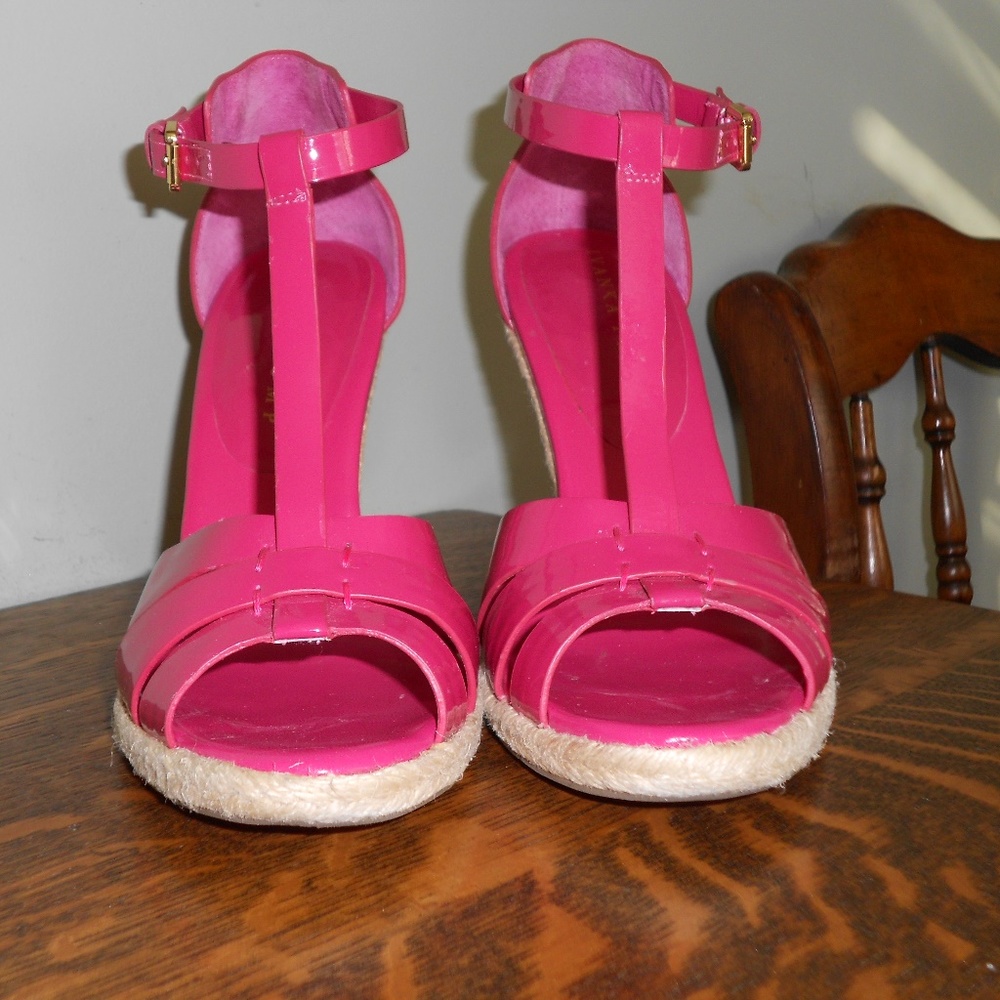 Ivanka Trump Itetta Medium Pink Patent Wedges 7M